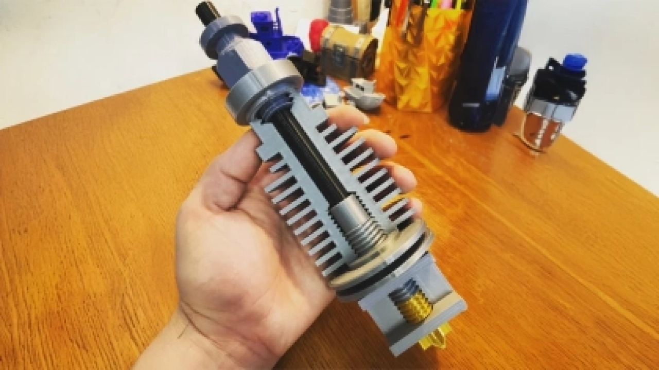 Hot-end dla początkujących: jak działa i dlaczego jest potrzebny w drukarce 3D