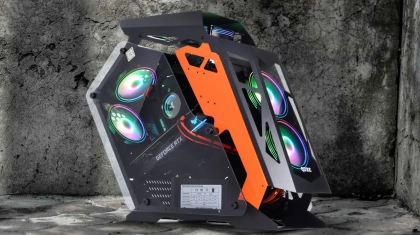 PC Artline QUBE STALKER