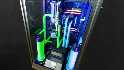 PC Artline Thermaltake The Tower 900