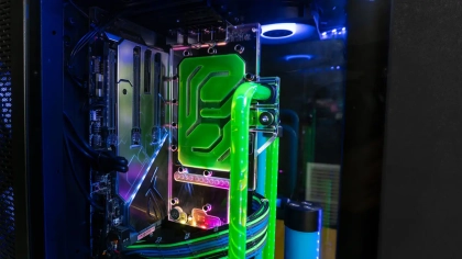 PC Artline Thermaltake The Tower 900