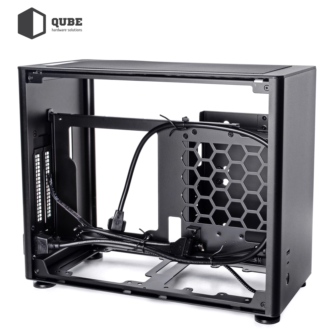 Obudowa QUBE A4 Black (QBA4I_WBNU3) cena - zdjęcie 4